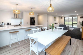 Rangimarie, Martinborough